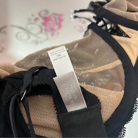 Victoria’s Secret bra diamonds red black lace bling tie shimmer shiny y2k ❤️💎🎀 - Picture 11 of 12